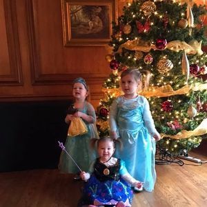 Meet your Posher, Deborah